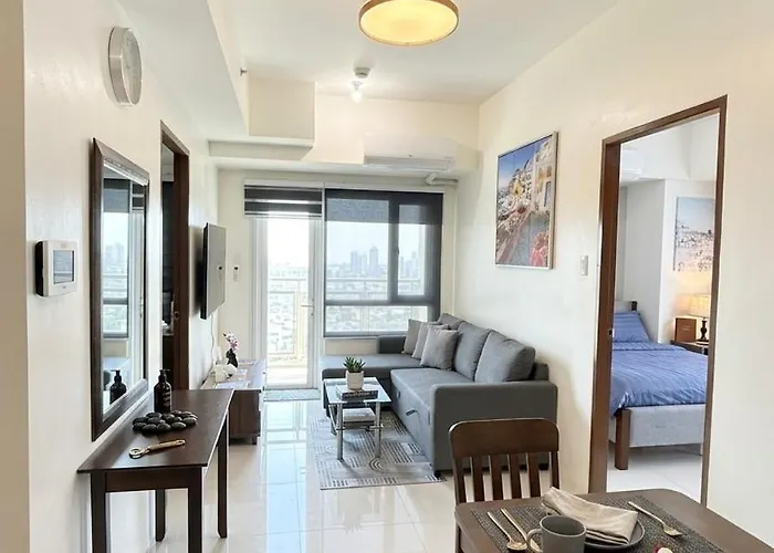 2bedroom Wbalcony Near Moa *