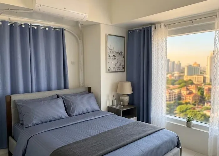 2bedroom Wbalcony Near Moa