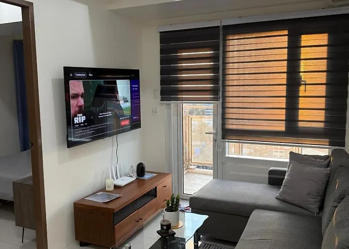 Apartment 2bedroom Wbalcony Near Moa