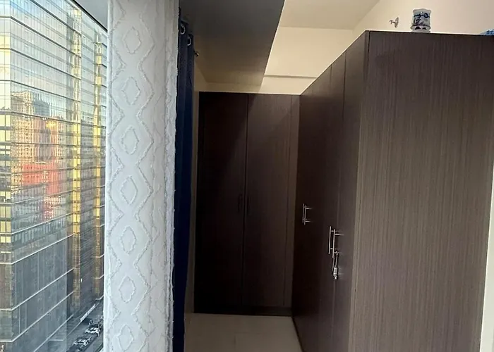 2bedroom Wbalcony Near Moa Apartment