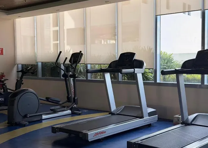 2bedroom Wbalcony Near Moa * Manila